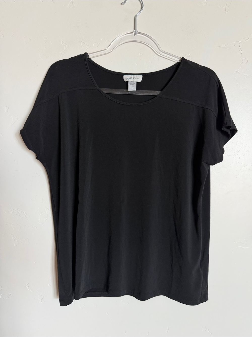 Jaclyn Smith Black Short Sleeve Scoop Neck Tee